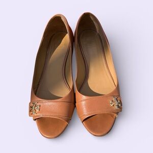 Tory Burch Women's Tan Peep-Toe Wedges Size 6
